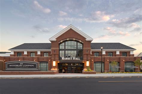 theory outlet woodbury commons